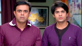 Badi Door Se Aaye Hain S01E121 Colony Members Decide To Visit a Good Hotel Full Episode