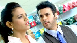 Badi Door Se Aaye Hain S01E126 Agent X Notices One Alien Getting Into The Sale Full Episode