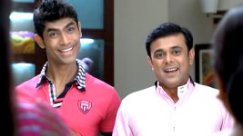Badi Door Se Aaye Hain S01E14 Varsha's Surprise Practice Session Full Episode