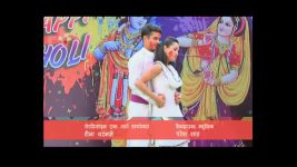 Badi Door Se Aaye Hain S01E203 Members Indulge in Bhaang Full Episode