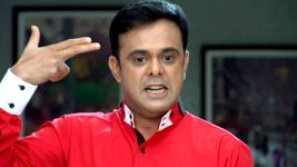 Badi Door Se Aaye Hain S01E38 Varsha's Magic Full Episode
