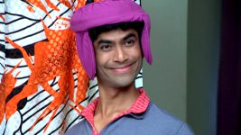 Badi Door Se Aaye Hain S01E40 Bhairavi is Missing Full Episode