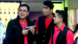 Badi Door Se Aaye Hain S01E442 A Challenge to Rony Full Episode