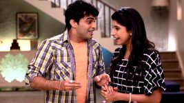 Badi Door Se Aaye Hain S01E607 Daulatram Ka Gift Full Episode
