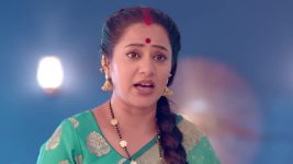 Adhe Kangal S01E46 Vedashree, Chaitali on a Mission Full Episode