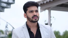 Aame Katha S01E148 Gautham in a Fix Full Episode