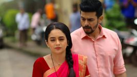 Aboli (star pravah) S01E241 Aboli Meets Vishwas Full Episode