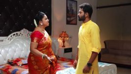 Bharathi Kannamma S01E86 Soundharya Hurts Barathi Full Episode