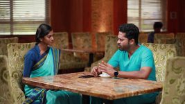 Bharathi Kannamma S01E869 Barathi Opens up to Kannamma Full Episode