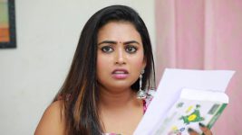 Bharathi Kannamma S01E923 Venba Is Anxious Full Episode