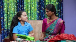 Bharathi Kannamma S01E932 Lakshmi Shares Her Feelings Full Episode