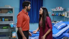 Bharathi Kannamma S01E933 Will Barathi Accept Venba? Full Episode