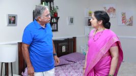 Bommukutty Ammavukku S01E48 Pratima's Husband Warns Her Full Episode