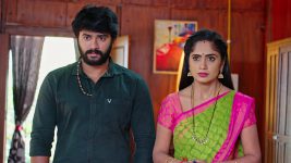 Care of Anasuya S01 E641 Rayudu, Shivani's Firm Call