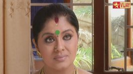 Deivam Thandha Veedu S01E20 Ravikumar’s to marry Uma Full Episode