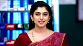 Deivam Thantha Poove S01E121 2nd May 2022 Full Episode