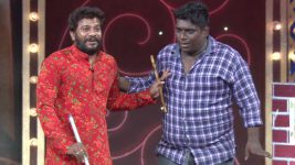 Desamudurlu S01E21 Srimukhi's Die Hard Fan Full Episode