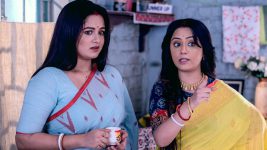 Dhulokona S01E365 Phuljhuri, Raghubir's Squabble Full Episode