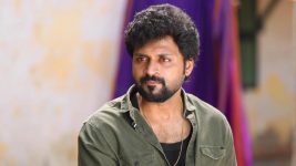 Eeramaana Rojaave S01E694 Pugazh in a Fit of Rage Full Episode