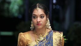 Eeramaana Rojaave S01E70 Malar Lashes Out at Vetri Full Episode