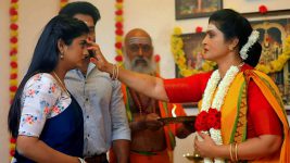 Eeramaana Rojaave S02E123 Parvathi Prepares for Paadayathra Full Episode