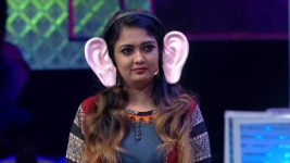 Enkitta Modhaadhe S01E05 A Funny Face Off Full Episode
