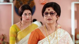 Falna (Jalsha) S01E38 Ashalata Loses Her Sanity Full Episode