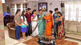 Gokuladalli Seethe S01E240 23rd October 2015 Full Episode