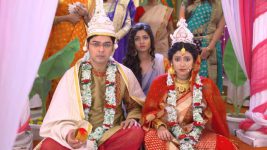Guriya Jekhane Guddu Sekhane S01E80 A Huge Surprise Awaits Abira Full Episode