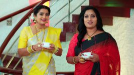 Kalisi Unte Kaladu Sukham S01E06 Uma and Mala's Smart Move Full Episode