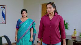 Kalisi Unte Kaladu Sukham S01E114 Chandra Is Agitated Full Episode