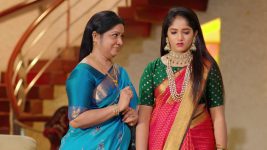 Kalisi Unte Kaladu Sukham S01E99 Geetha Implements Her Plan Full Episode