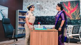 Karthika Deepam S01E1117 Soundarya Makes a Revelation Full Episode