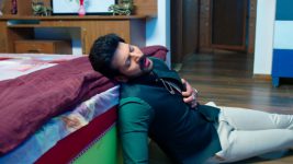 Kasthuri (Star maa) S01E313 Madhu Prakash Falls Sick Full Episode