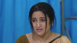 Kasthuri (Star maa) S01E43 Rajini Recovers from Illness Full Episode
