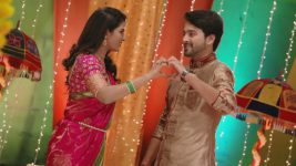 Kathalo Rajakumari S01E15 Pavani Surprises Akshay Full Episode