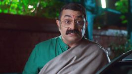 Krishna Chali London S01E70 Shukla, Prashant Team Up? Full Episode
