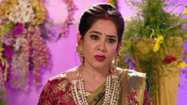 Krishnaveni S01E116 Indrani Fumes in Anger Full Episode