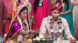 Kundanapu Bomma S01E43 Will Yuvraj Accept Suhasini? Full Episode