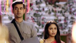 Lagnachi Bedi S01E230 Sindhu, Raghav Return Home Full Episode