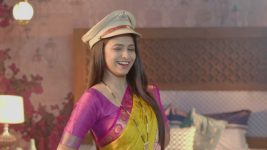 Lagnachi Bedi S01E71 A Proud Moment for Sindhu Full Episode