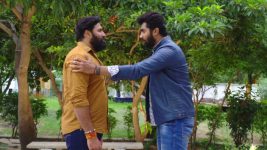 Neevalle Neevalle (Star Maa) S01E122 Baba Meets Rocky Full Episode