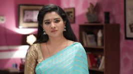 Nenjam Marapathillai S01E200 A Tiff Between Vikram and Saranya Full Episode
