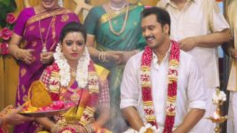 Nenjam Marapathillai S01E29 Arjun-Sathya's Marriage! Full Episode