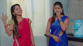 Nuvvu Nenu Prema S01E130 Padmavathi's Kind Gesture Full Episode