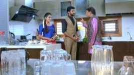Paaru S01E678 23rd July 2021 Full Episode