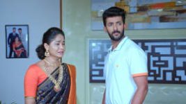 Paaru S01E921 14th June 2022 Full Episode