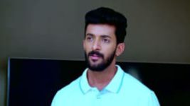 Paaru S01E922 15th June 2022 Full Episode