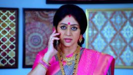 Paaru S01E929 24th June 2022 Full Episode