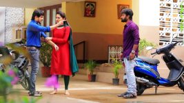 Paavam Ganesan S01E128 Sudhish, Praveen Lock Horns Full Episode